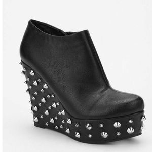 Deena & Ozzy Studded Wedge Boots